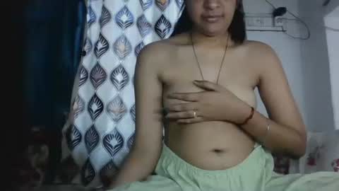 Snapshot of hotnsweetindian chatting on 29, 3, 2026 lola online show from 29, 3, 2026