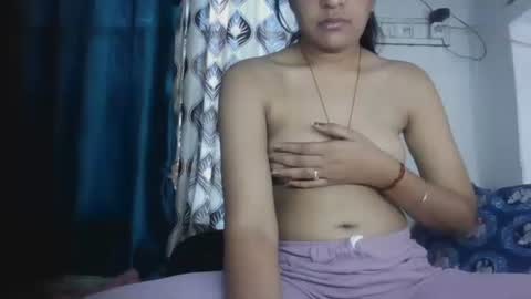 Snapshot of hotnsweetindian chatting on 12, 4, 2026 lola online show from 12, 4, 2026