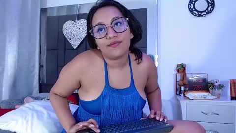 Snapshot of hotprincess17 chatting on 16, 12, 2024 Skarlet online show from 16, 12, 2024