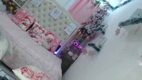 Snapshot of hotsizzling_rica03 chatting on 26, 10, 2025 RHICAH online show from 26, 10, 2025