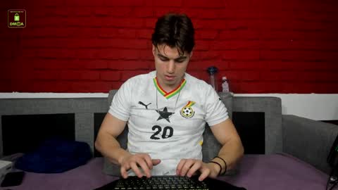 Snapshot of hotsportylad chatting on 3, 4, 2026 Kyle Baker online show from 3, 4, 2026