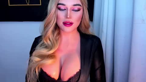 Snapshot of hotstellacumxxx chatting on 7, 3, 2026 STELLA online show from 7, 3, 2026