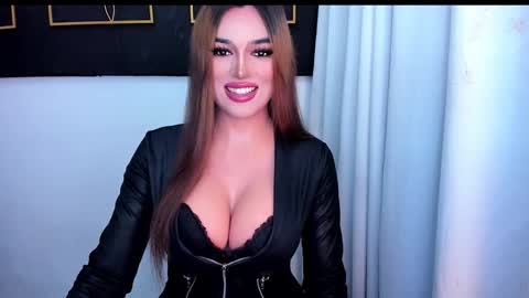 Snapshot of hotstellacumxxx chatting on 25, 3, 2026 STELLA online show from 25, 3, 2026