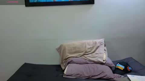 Snapshot of hotstud_999 chatting on 29, 10, 2025 Andres online show from 29, 10, 2025