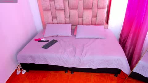 Snapshot of hotsummer8 chatting on 8, 4, 2026 Rick n Summer online show from 8, 4, 2026