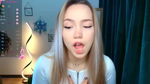 Snapshot of hottease_pvt chatting on 21, 12, 2024 hello Im Eva online show from 21, 12, 2024