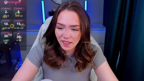 Snapshot of hottease_pvt chatting on 11, 4, 2026 hello Im Eva online show from 11, 4, 2026