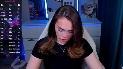 Snapshot of hottease_pvt chatting on 22, 4, 2026 hello Im Eva online show from 22, 4, 2026