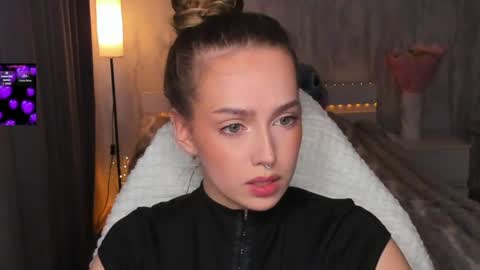 hello Im Eva online show from 28, 7, 2026
