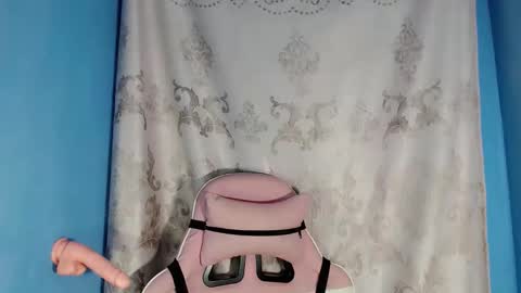    online show from 24, 11, 2025