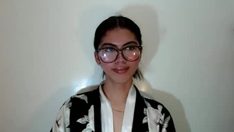 hottestdella69 online show from 16, 10, 2025