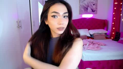 LEXIE- dont forget to give me thumbs up online show from 22, 12, 2024