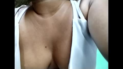 Snapshot of hottie_mama2022 chatting on 1, 3, 2026 Lyn online show from 1, 3, 2026