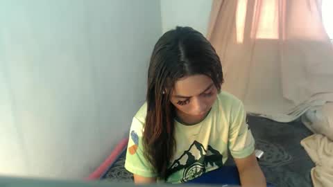 Snapshot of hottiescummerx chatting on 21, 2, 2025 N I C A online show from 21, 2, 2025