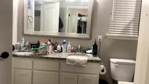 hottiewithabody101 online show from 17, 11, 2025