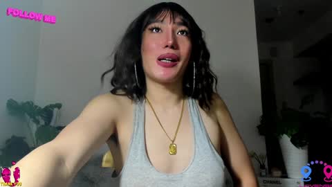 Snapshot of hottycrishinaxx chatting on 6, 2, 2025 crishinahotty online show from 6, 2, 2025