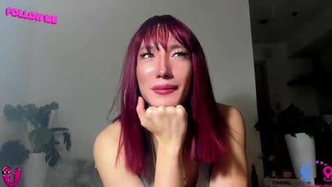 Snapshot of hottycrishinaxx chatting on 14, 2, 2025 crishinahotty online show from 14, 2, 2025