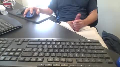 Snapshot of hoverday chatting on 9, 1, 2026 hoverday online show from 9, 1, 2026