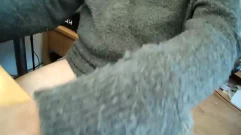 Snapshot of hovesub chatting on 16, 12, 2025 English sub online show from 16, 12, 2025