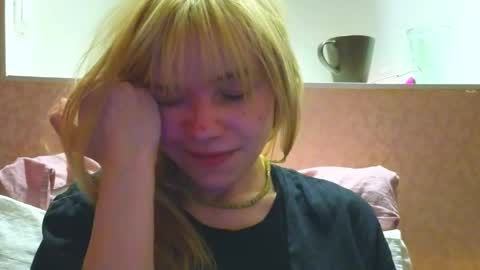 Snapshot of howimeturmum chatting on 16, 4, 2026 ash. see u on sunday online show from 16, 4, 2026