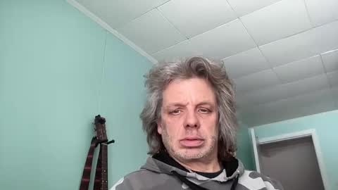 howlingatnothing online show from 18, 2, 2026