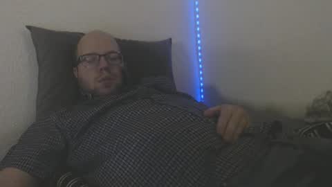 Snapshot of hoyboydkk chatting on 1, 12, 2025 Christian online show from 1, 12, 2025