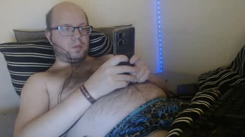 Snapshot of hoyboydkk chatting on 15, 12, 2025 Christian online show from 15, 12, 2025