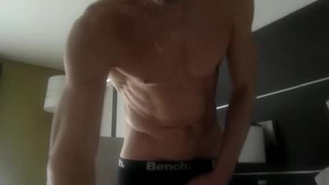Snapshot of hubbynextdoor87 chatting on 17, 3, 2026 HubbyNextDoor87 online show from 17, 3, 2026