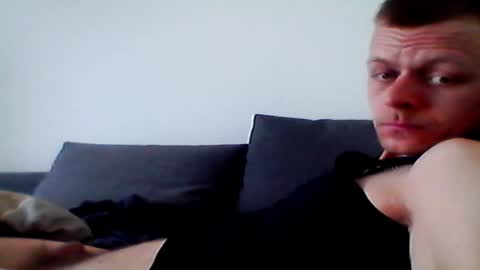 Snapshot of hubikush22 chatting on 22, 3, 2026 hubikush22 online show from 22, 3, 2026