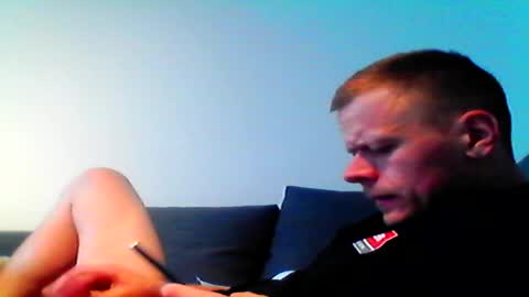 Snapshot of hubikush22 chatting on 4, 4, 2026 hubikush22 online show from 4, 4, 2026