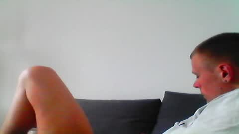 Snapshot of hubikush22 chatting on 6, 4, 2026 hubikush22 online show from 6, 4, 2026