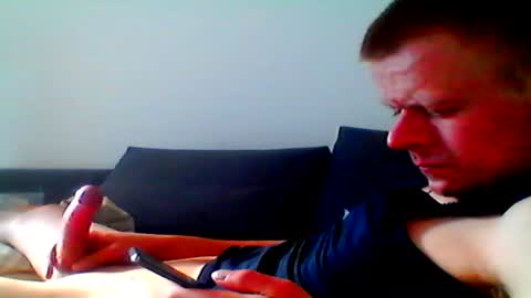 Snapshot of hubikush22 chatting on 8, 4, 2026 hubikush22 online show from 8, 4, 2026