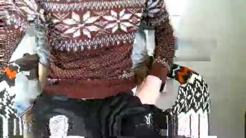 Snapshot of hug_me chatting on 15, 1, 2026 Keanu online show from 15, 1, 2026