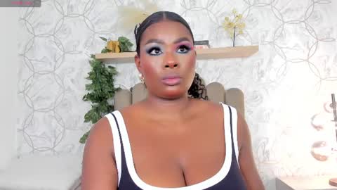 Snapshot of huge_boobs_ebony chatting on 21, 6, 2026 huge boobs ebony online show from 21, 6, 2026