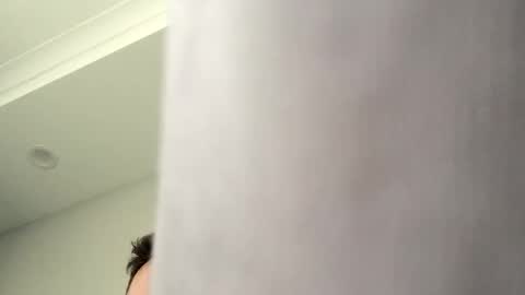 Snapshot of hugeaussiedong84 chatting on 25, 10, 2025 hugeaussiedong84 online show from 25, 10, 2025