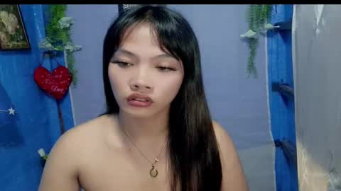 Snapshot of hugecock_elie chatting on 18, 3, 2026 Elie online show from 18, 3, 2026
