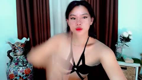 Snapshot of hugecock_nathalie15 chatting on 24, 9, 2025 nathalie online show from 24, 9, 2025