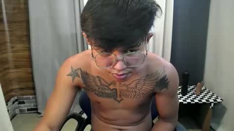 hugecockchristian online show from 24, 10, 2025