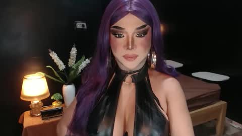 Snapshot of hugecockchristine chatting on 12, 4, 2026 Christine online show from 12, 4, 2026