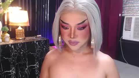 Christine online show from 19, 7, 2026