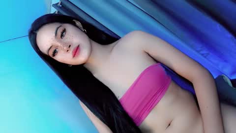 Snapshot of hugecockyanny chatting on 16, 4, 2026 Yhanie online show from 16, 4, 2026