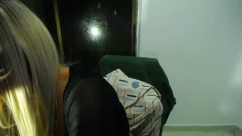 Snapshot of hugedaneska chatting on 24, 1, 2025 Danezka online show from 24, 1, 2025