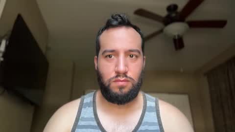 Snapshot of hugedicktop chatting on 1, 5, 2026 Big Dick Top online show from 1, 5, 2026