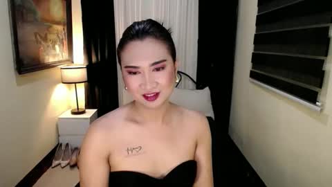 Snapshot of hugemusclecockts chatting on 26, 4, 2026 yesha fox online show from 26, 4, 2026