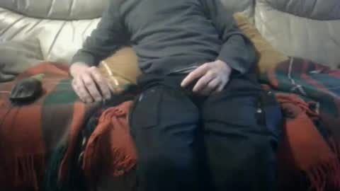 Snapshot of hugenob4u chatting on 17, 9, 2025 hugenob4u online show from 17, 9, 2025