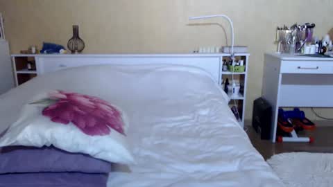 Snapshot of hugetittiesgerda chatting on 24, 3, 2026 Gerda online show from 24, 3, 2026