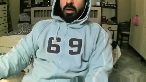 Snapshot of hugeveiny chatting on 27, 12, 2024 hugeveiny online show from 27, 12, 2024