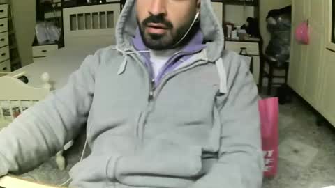 Snapshot of hugeveiny chatting on 18, 2, 2025 hugeveiny online show from 18, 2, 2025