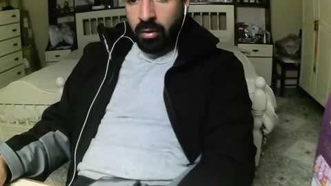 Snapshot of hugeveiny chatting on 16, 1, 2026 hugeveiny online show from 16, 1, 2026