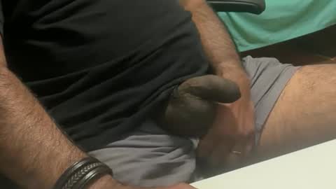 Snapshot of hugo_bulls chatting on 21, 4, 2026 HunkyLover online show from 21, 4, 2026